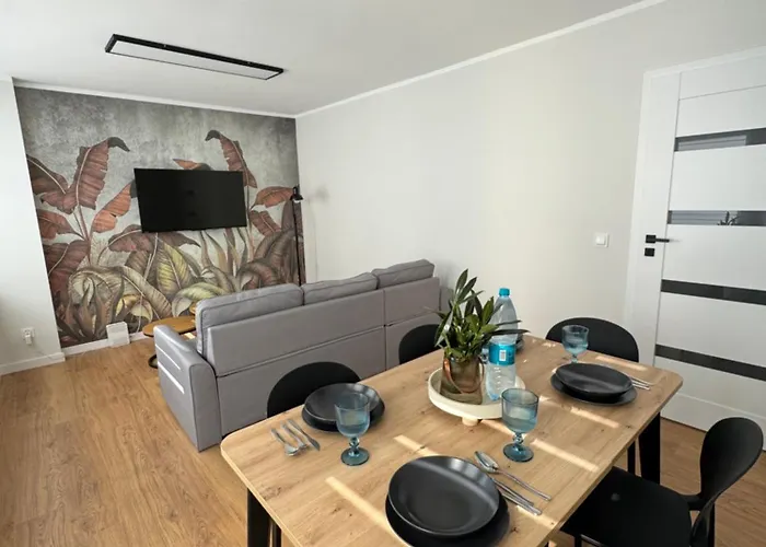 Malczewskiego 3 * 克沃兹科